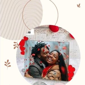 Photoframe with header and hearts on the side
